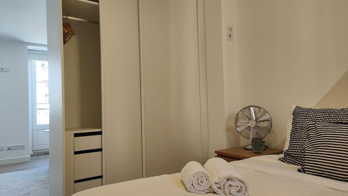 Apartment Chiado Modern Attic Duplex 2-bedroom *